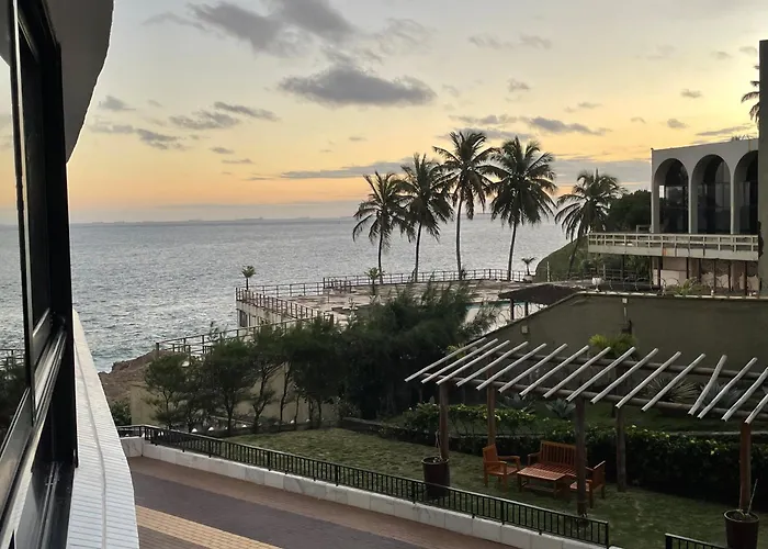 Apartamento localizado no Ondina Apart Hotel